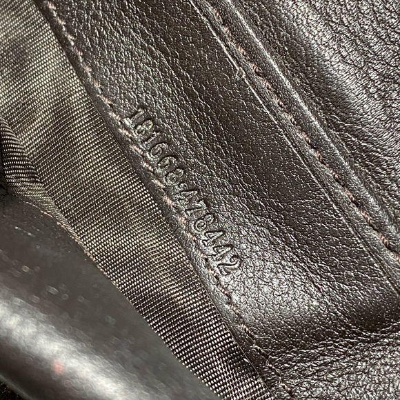 AUTHENTIC GUCCI GUCCISSIMA BLACK LEATHER GG-LOGO LONG BI-FOLD WALLET- ITALY- - Picture 4 of 9